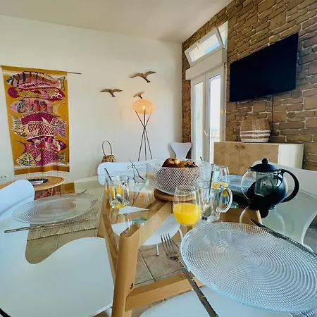 Terrasse Du Port -appartement 2 Avec Vue Sur Le Canal * Le Grau-du-Roi