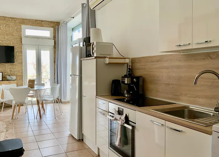 Terrasse Du Port -appartement 2 Avec Vue Sur Le Canal Le Grau-du-Roi
